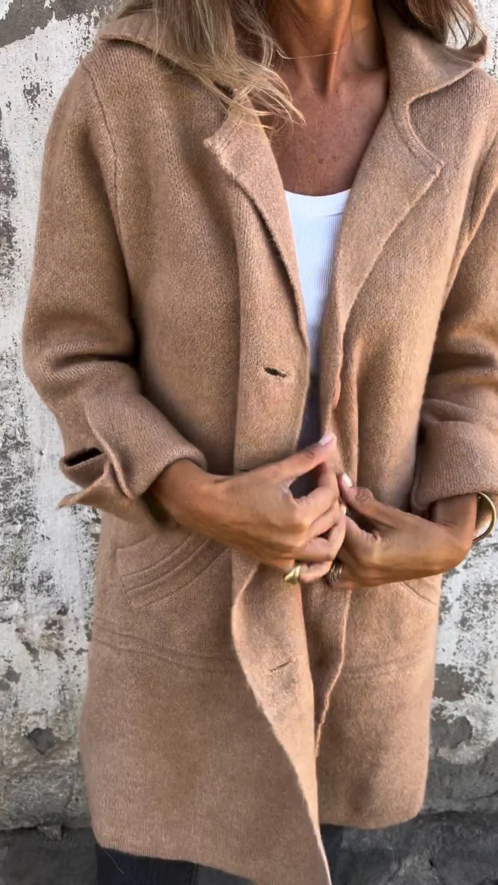 Nadia | Langer, Lässiger Mantel mit Revers – Zeitlos und Bequem