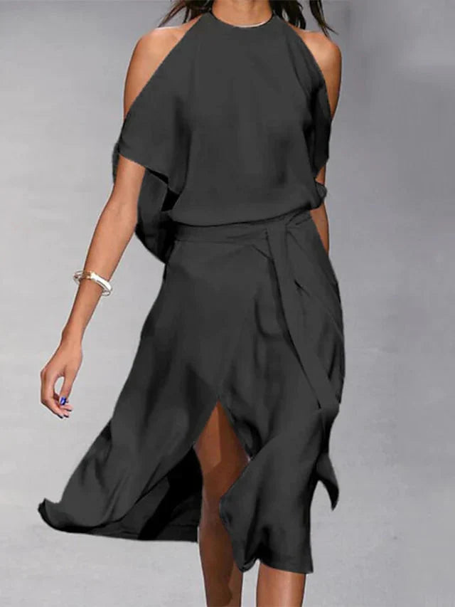 Donna | Elegantes Kleid mit modischen Schulterauschnitten