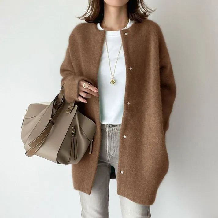 Manuela Jacke aus Marino-Wolloptik - stilvoll und weich
