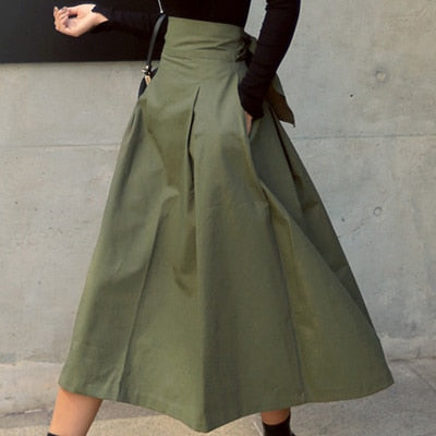Ava Rock mit hoher Taille und Schleife