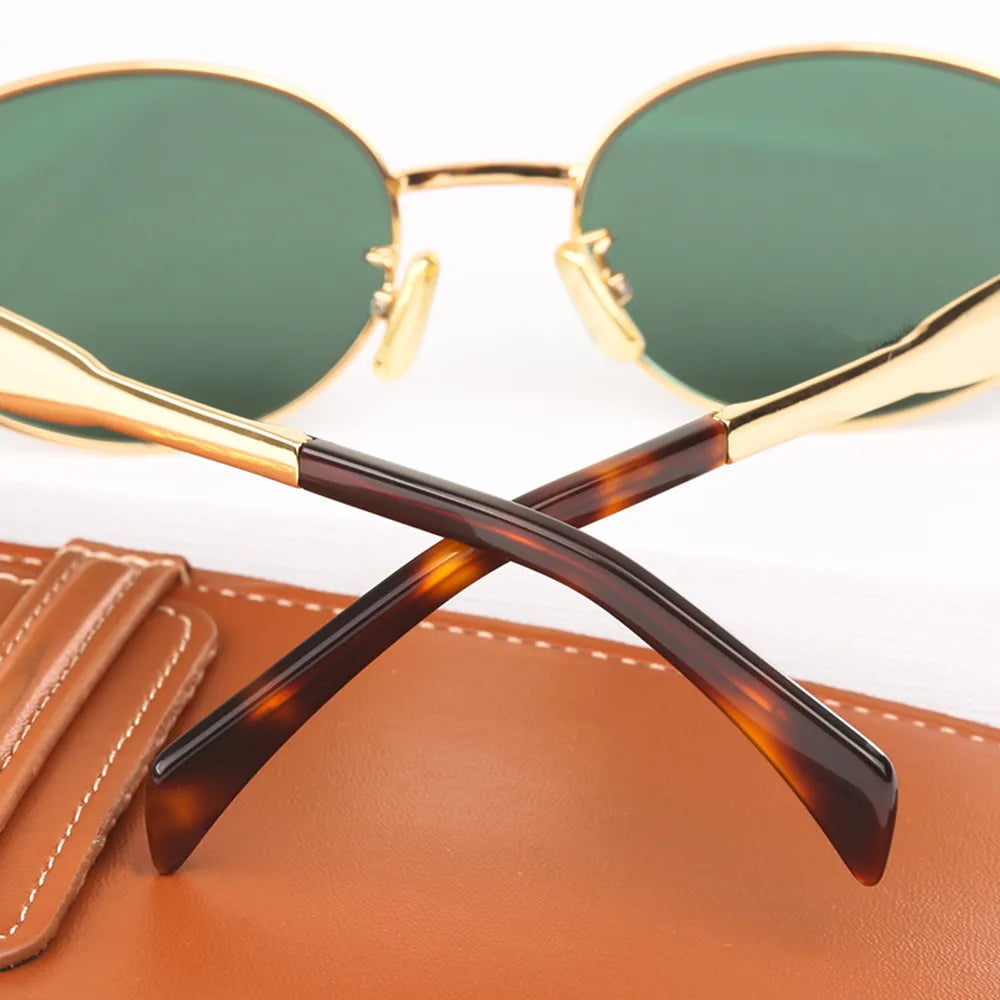 Schillernde und leichte Sonnenbrille Luna