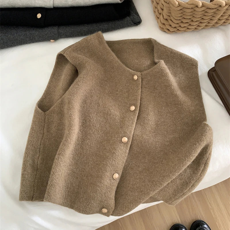 Sofia Weicher & warmer Pullover ohne Ärmel