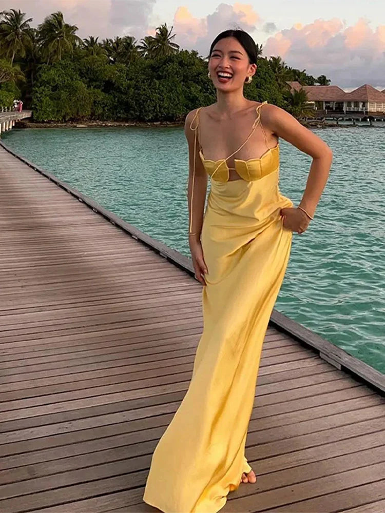 Jane - Satin-Halterkleid
