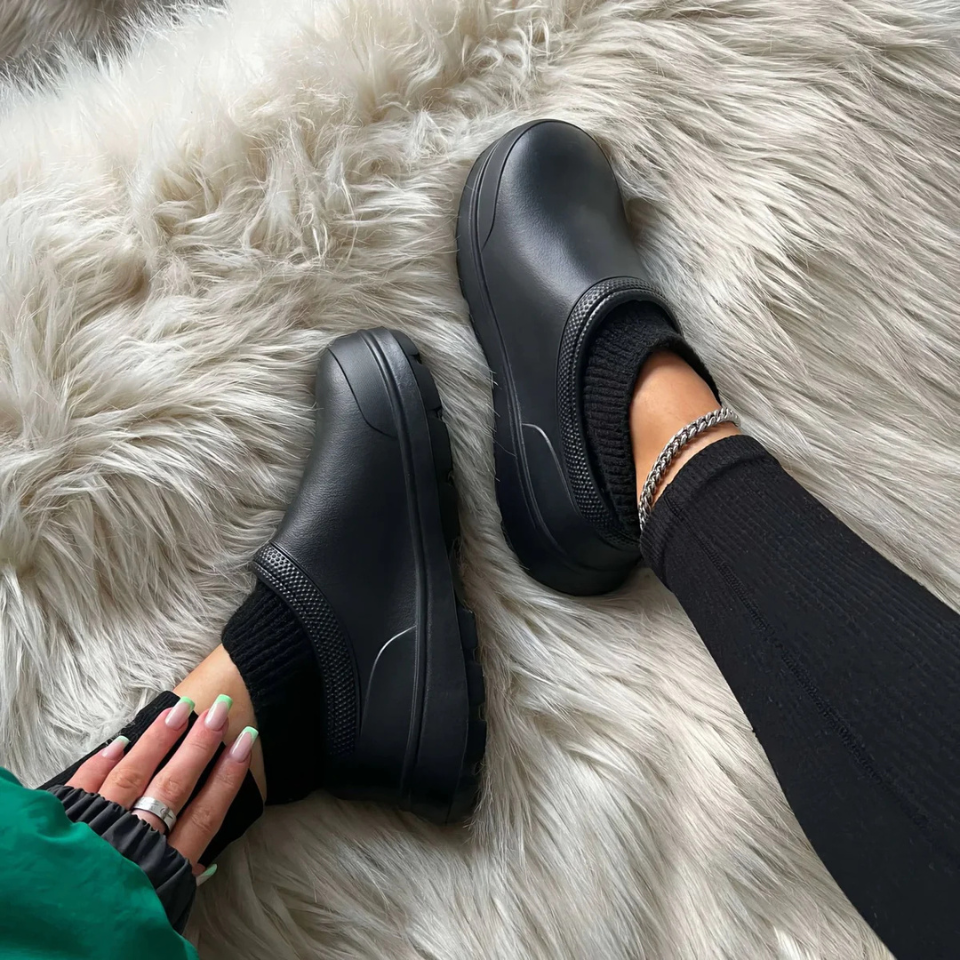 FlexClog | Bequeme Sock-Clogs für Zuhause und Freizeit