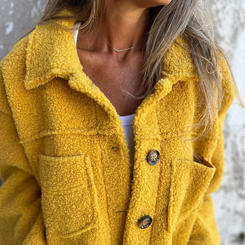 Lina | Kurze Warme Jacke mit Reverskragen für Damen